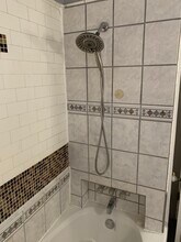 8204 S Sangamon St, Unit 1 in Chicago, IL - Foto de edificio - Building Photo