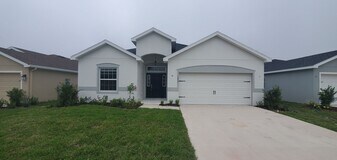 1030 Corso Dr in Winter Haven, FL - Building Photo
