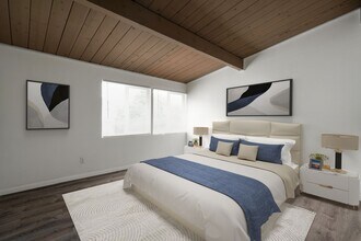 5014 Chaparral Way in San Diego, CA - Building Photo - Building Photo