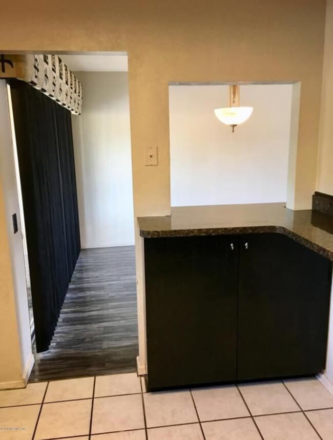 7769 Las Palmas Way, Unit Los prados condo