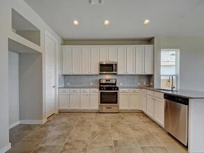 6808 Cardinal Bloom Loop in Austin, TX - Building Photo - Building Photo