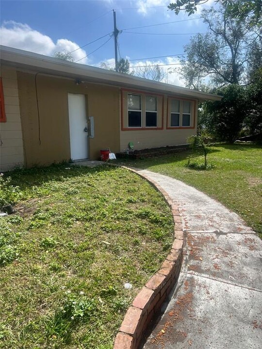 1627 Marcia Dr in Orlando, FL - Building Photo