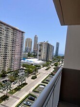 250 174th St in Sunny Isles Beach, FL - Building Photo - Building Photo