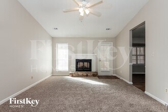 150 Domino Ct in Senoia, GA - Foto de edificio - Building Photo