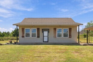6421 W 3rd St in Stillwater, OK - Building Photo