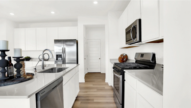 15458 Alperton Rd in Fishers, IN - Building Photo - Building Photo