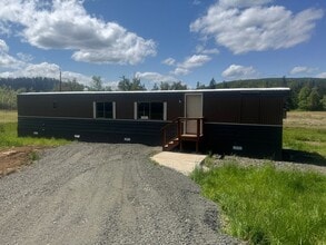 80130 Territorial Hwy in Lorane, OR - Building Photo - Building Photo
