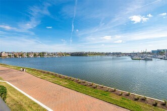 1801 Enterprise Ave in League City, TX - Building Photo - Building Photo