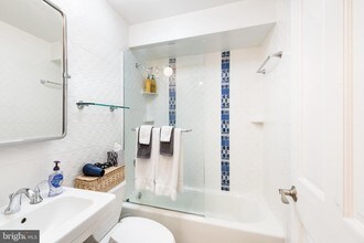 1928 10th St NW-Unit -B in Washington, DC - Building Photo - Building Photo
