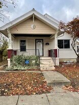 2031 Pershing Blvd in Dayton, OH - Building Photo