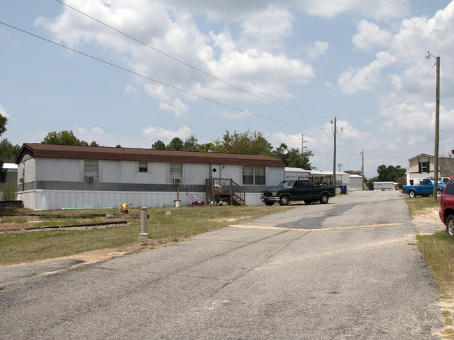 Lexington Village in West Columbia, SC - Building Photo - Building Photo