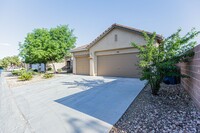 5785 Alington Bend Dr in Las Vegas, NV - Building Photo - Building Photo