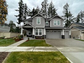 4237 Caddyshack Dr NE in Lacey, WA - Building Photo