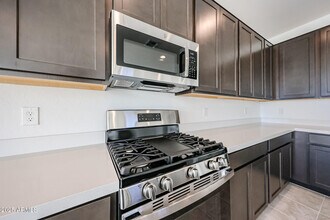 14759 W Cottontail Ln in Surprise, AZ - Building Photo - Building Photo