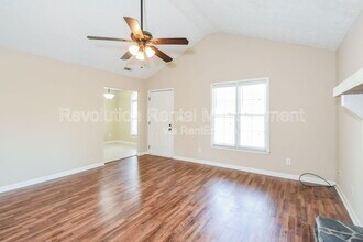 4 Meadow Sweet Ln in Newnan, GA - Building Photo - Building Photo