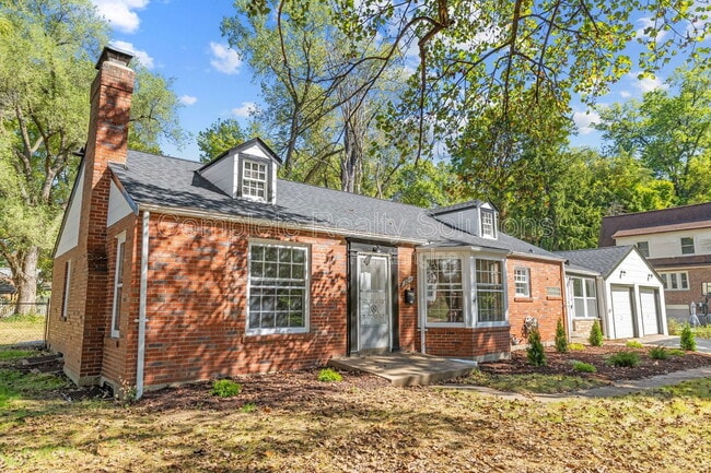 524 Gerald Pl in Ferguson, MO - Building Photo - Building Photo