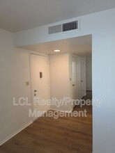 26201 Fountain Bleu Dr in Menifee, CA - Building Photo - Building Photo