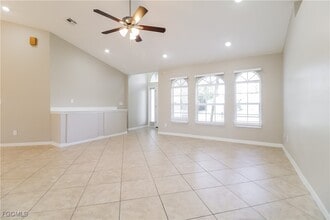8332 Caloosa Rd in Ft. Myers, FL - Building Photo - Building Photo