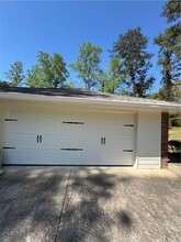 10160 N Coleman Rd in Roswell, GA - Building Photo - Building Photo
