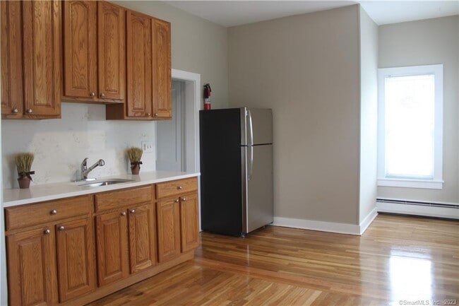 192 High Ridge Ave in Ridgefield, CT - Building Photo - Building Photo