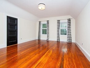 86 Belmont St in Somerville, MA - Building Photo - Building Photo