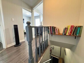 1052 Cannon St E in Hamilton, ON - Building Photo - Building Photo