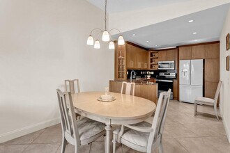 121 Waterside Dr in Hypoluxo, FL - Building Photo - Building Photo