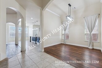 1403 Zachary Ln in Norman, OK - Building Photo - Building Photo