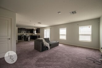 661 9th St in Sanger, CA - Building Photo - Building Photo