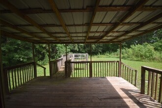 2153 Broome Rd in Palmyra, TN - Building Photo - Building Photo