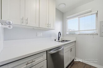 267 S Ventura Rd in Port Hueneme, CA - Building Photo - Building Photo