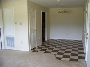 Willow Bend Apartments and Laundry in Natchitoches, LA - Building Photo - Interior Photo