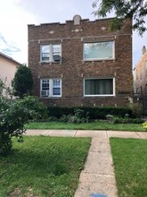 5724 W Huron St in Chicago, IL - Building Photo - Building Photo