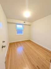 12 Apel Ave, Unit 12-B in Oreland, PA - Building Photo - Building Photo