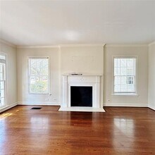 4138 Grassmere Ln in Dallas, TX - Building Photo - Building Photo