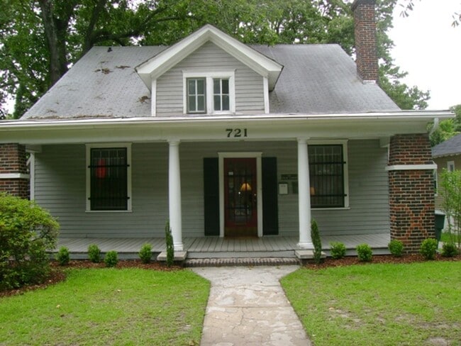 property at 721 King St