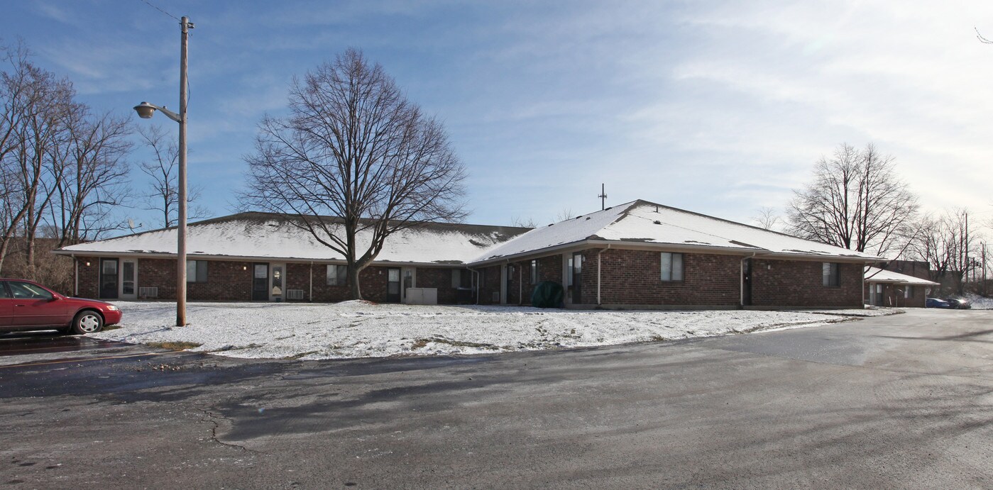 The Ridge at Crestview Apartments in Dayton, OH - Building Photo