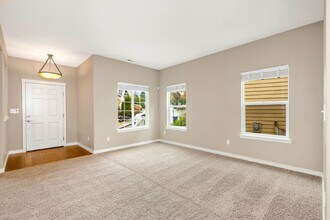 4152 240 Pl SE in Bothell, WA - Building Photo - Building Photo
