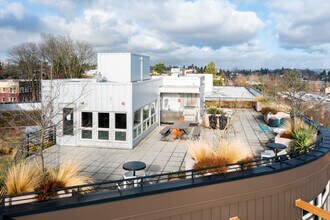 Lawrence Lofts in Seattle, WA - Building Photo - Building Photo