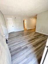 3571 Midland Ave in Memphis, TN - Building Photo - Building Photo