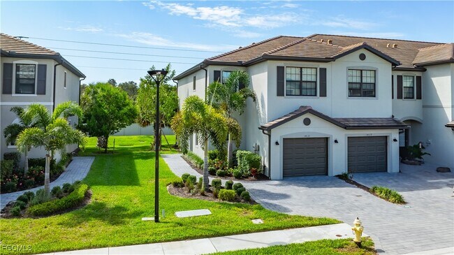 property at 14121 Pine Lodge Ln