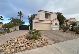 274 Aspen Knoll Dr in Henderson, NV - Building Photo - Building Photo