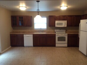 1113 Swearngan Ridge Ct in Charlotte, NC - Building Photo - Building Photo