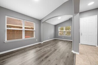 1426 Stillstone Dr in Houston, TX - Building Photo - Building Photo