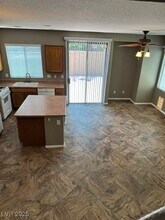 8305 Harvest Spring Pl in Las Vegas, NV - Foto de edificio - Building Photo