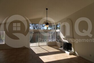 55 E La Vieve Ln in Tempe, AZ - Building Photo - Building Photo