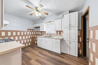 2301 Belleview Ave in East St. Louis, IL - Building Photo - Building Photo