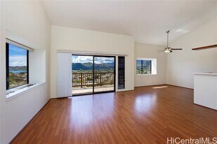 46-049-49 Aliianela Pl in Kaneohe, HI - Building Photo