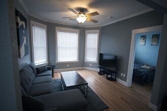 3927 N Whipple St in Chicago, IL - Building Photo - Building Photo