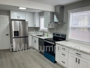 5415 SE 86th Ave in Portland, OR - Building Photo - Building Photo